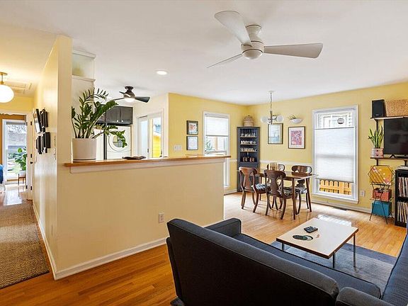 5th image of 408 E Martin St