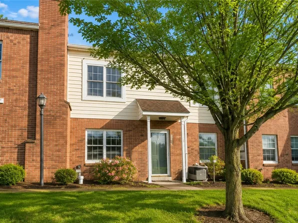 107 Boxwood Ct, McMurray, PA 15317