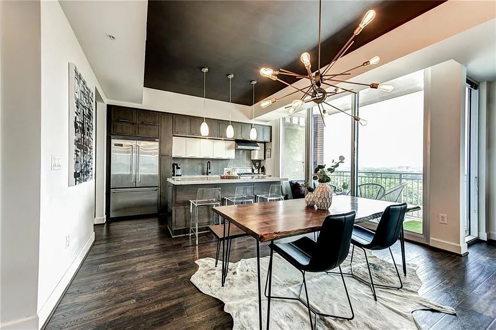 2 bed, 2.5 bath, 1381 sqft, $3,800 — Photo 2