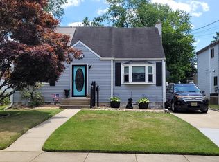 106 W 5th Ave, Runnemede, NJ 08078