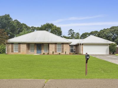 54 Nicolaus Dr, Hattiesburg, MS, 39402