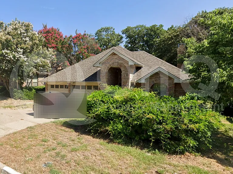 5511 Timber Green Dr — Photo 1