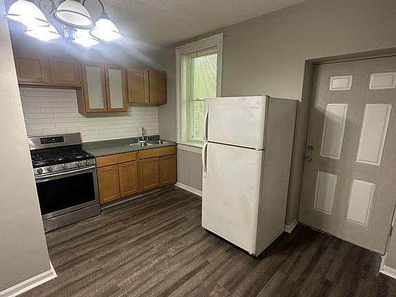 2nd image of 3244 Gravois Ave #1F