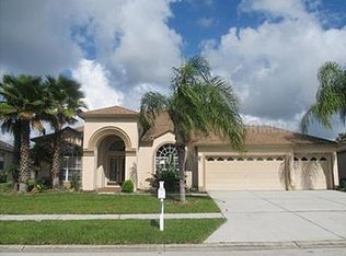 10123 Londonshire Ln, Tampa, FL 33647