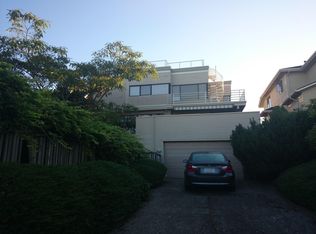 3535 W Howe St, Seattle, WA 98199