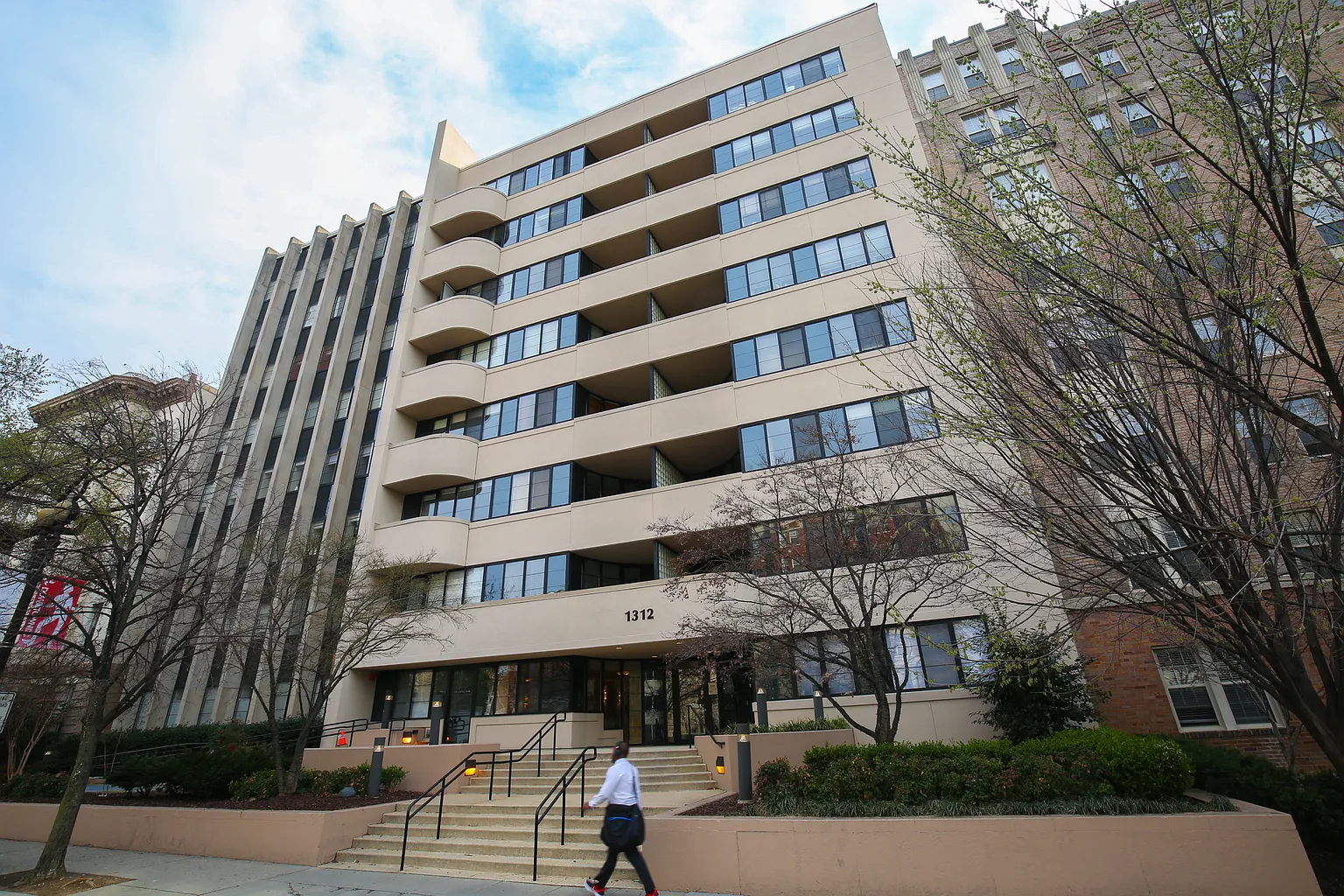 1312 Massachusetts Ave NW APT 202 photo 1