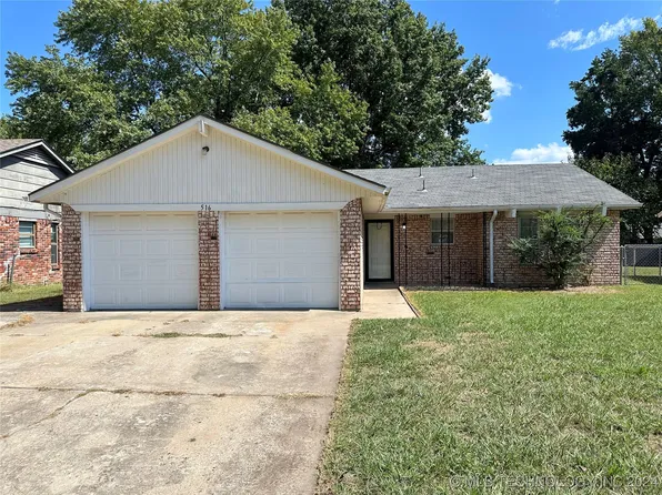 516 Cumberland Dr, Muskogee, OK 74403