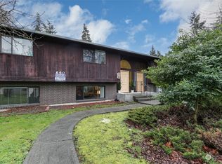 660 SW Harrier Cir APT 3, Oak Harbor, WA 98277