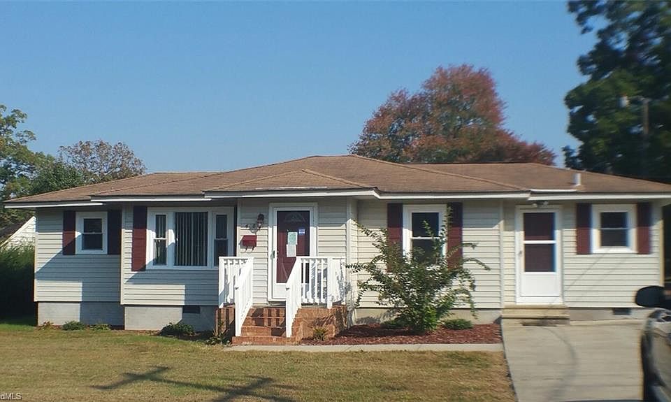 1st image of 408 S Beaumont Ave