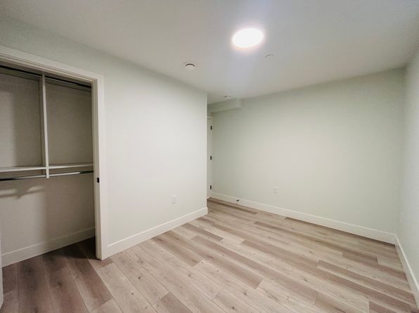2 bedroom rental in Vancouver — photo 15