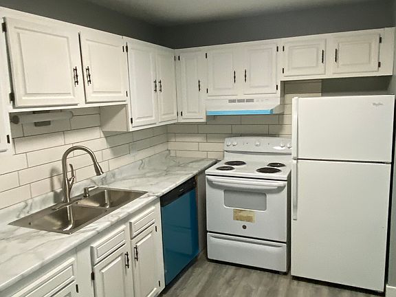 4th image of 4001 Bonhill Dr Unit 1A