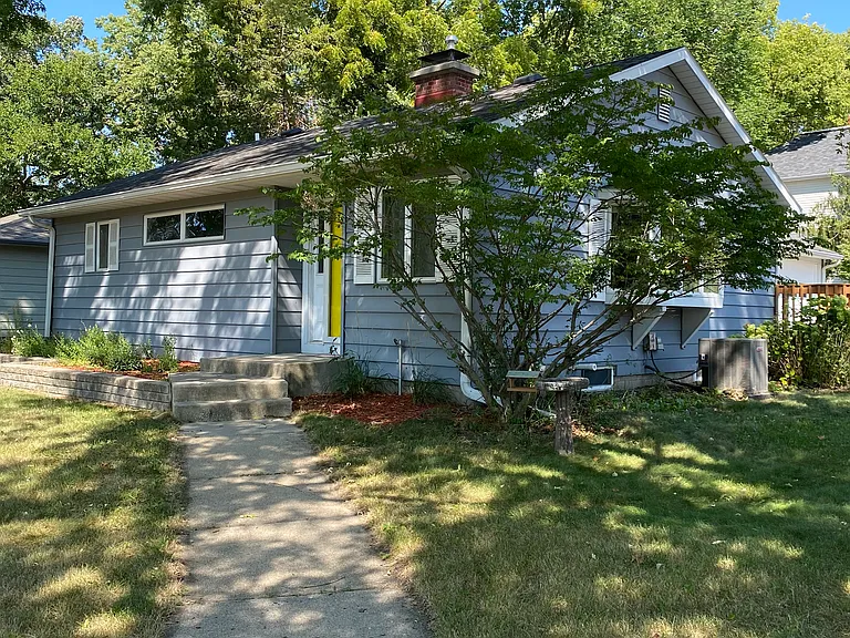 3603 Woodland St — Photo 2