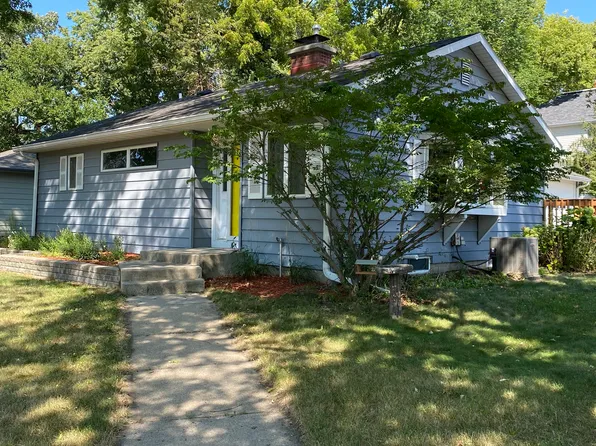 3603 Woodland St, Ames, IA 50014