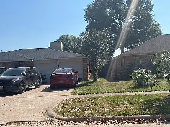 2nd image of 242 Goodson Dr