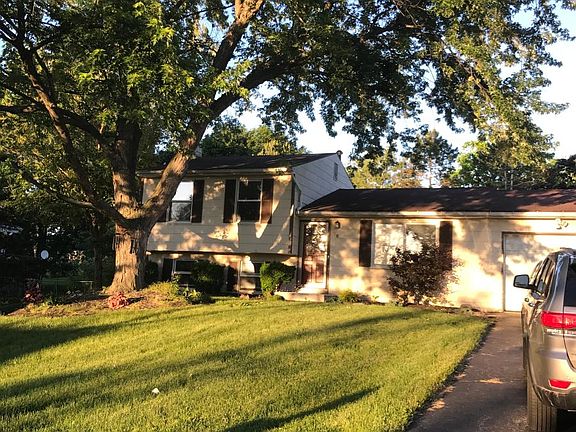 2nd image of 16 Rampart St