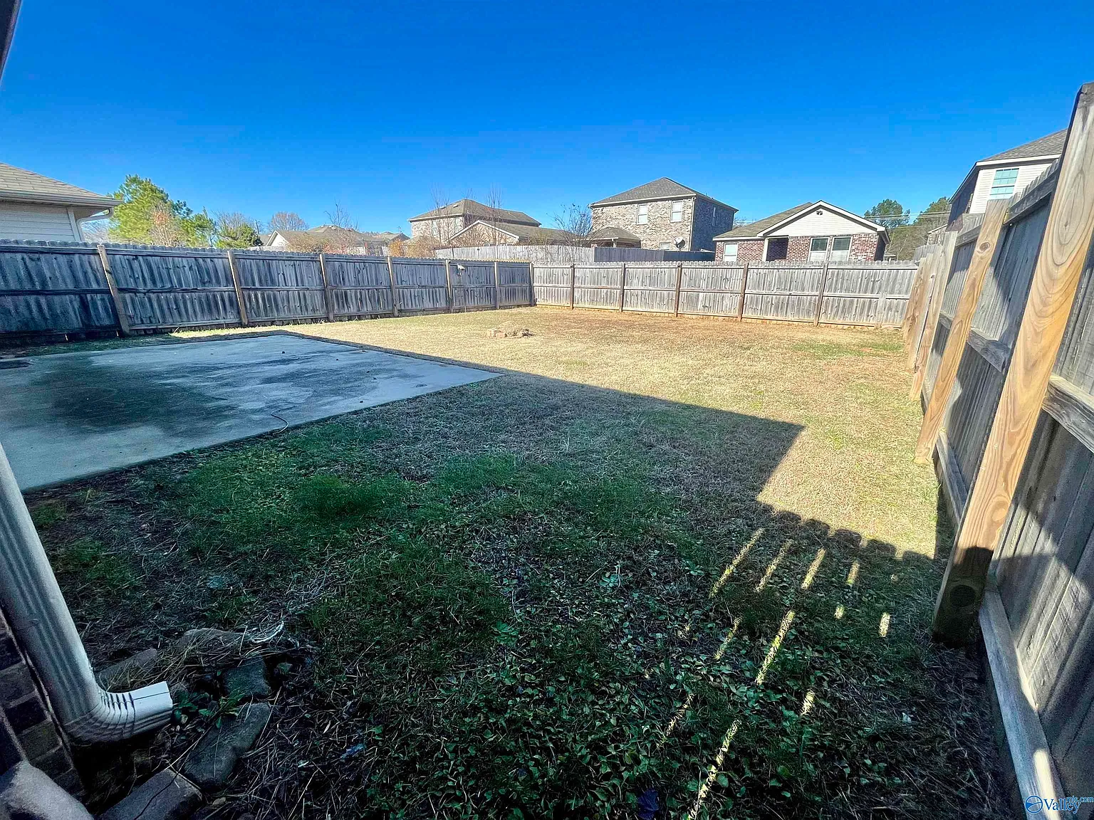 3 bed, 2.0 bath, 1317 sqft, $1,510 — Photo 3