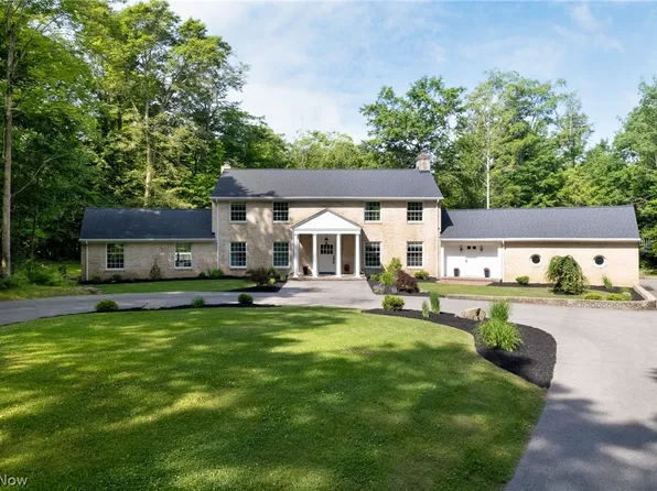 380 Timberidge Trl, Gates Mills, OH 44040