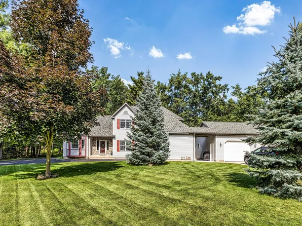 3266 W Maplehurst Dr, Roscommon, MI 48653