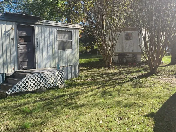 308 S Bridge St, Jefferson, TX 75657