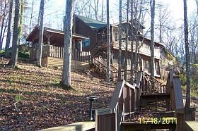 2nd image of 521 Laurel Lake Cir