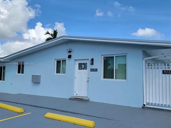 3rd image of 1035 W 23rd St #1035