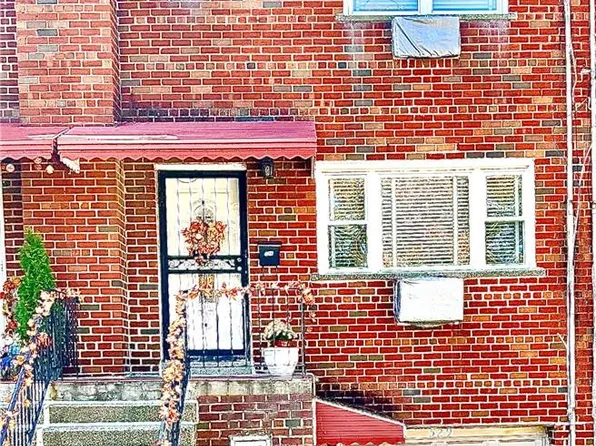 529 Hollywood Avenue, Bronx, NY 10465