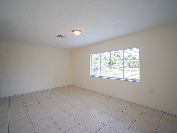 5th image of 3698 136th Ave #A