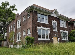 5215 Ashland Ave, Saint Louis, MO 63115