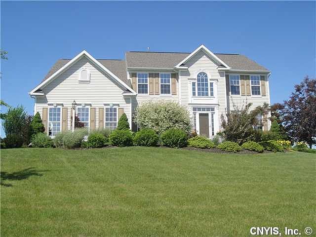 1st image of 114 Snowberry Ln