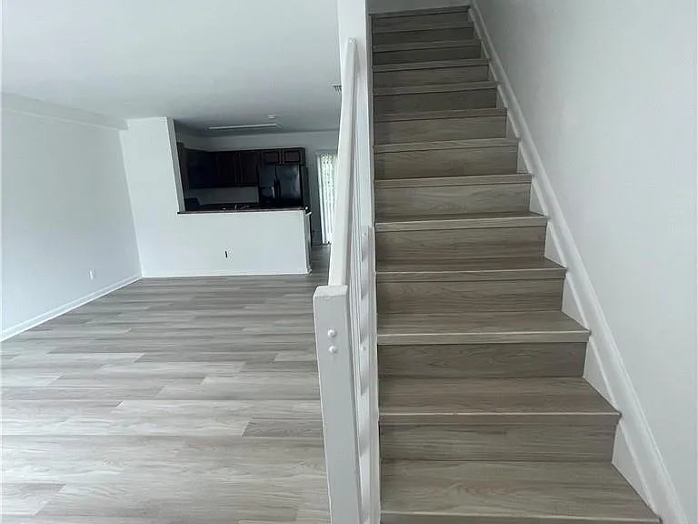2896 S Edgehill Ln #2896 — Photo 6