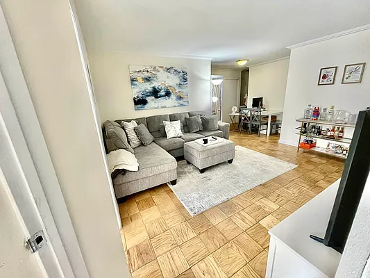 Rented by Olympia House Delaware LP | media 25