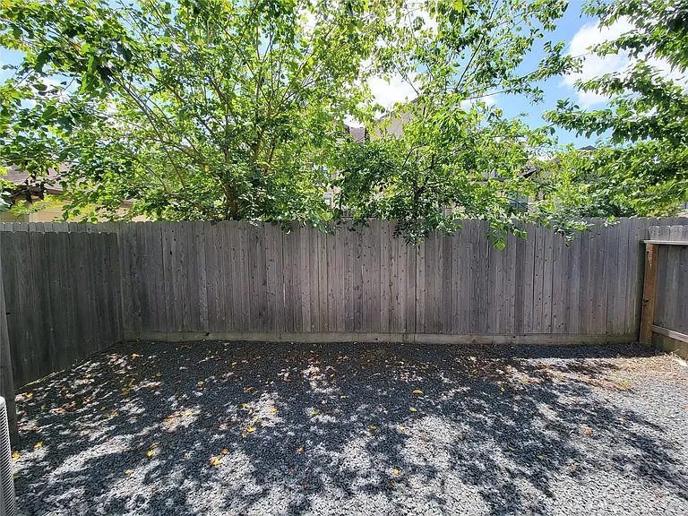 10509 Harmon Smith Dr — Photo 39