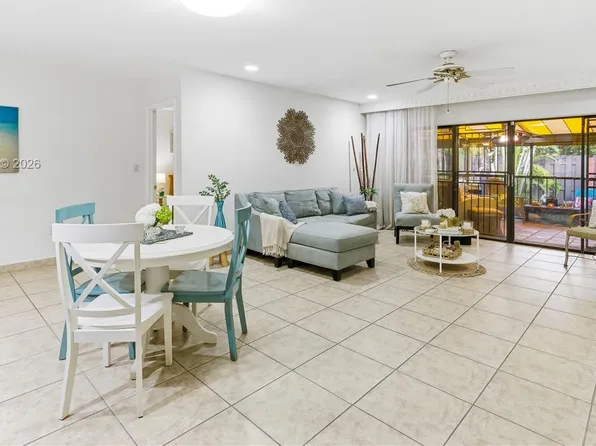 6358 Milk Wagon Ln, Miami Lakes, FL 33014