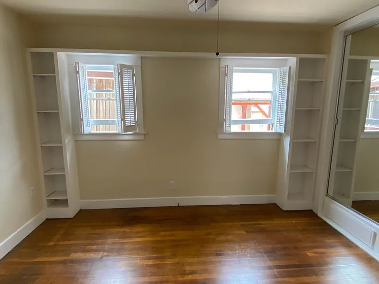 619 Catalina Blvd — Photo 12