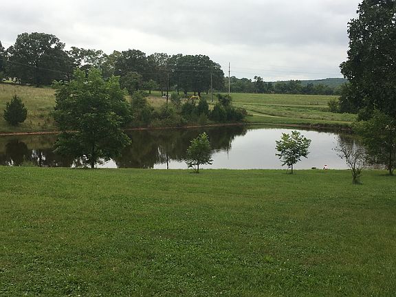 2nd image of 14076 State Highway 185