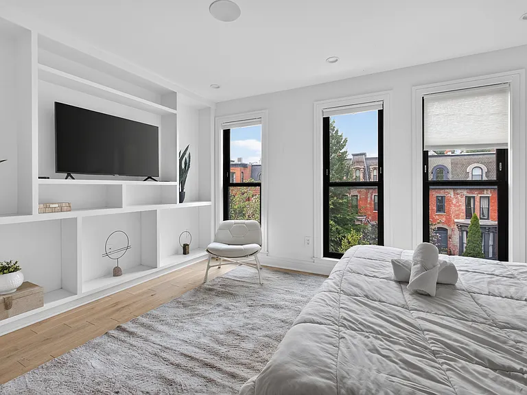 1311 R St NW #1 — Photo 9