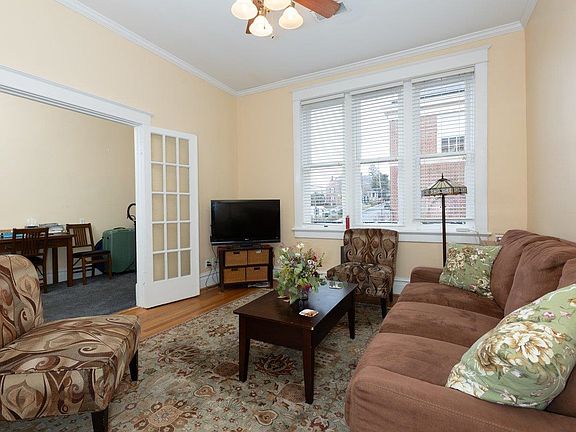 2nd image of 117 W Frederick St APT 2
