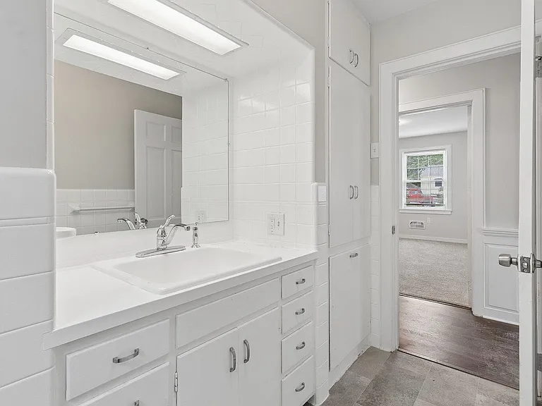 127 Bell Ave — Photo 12