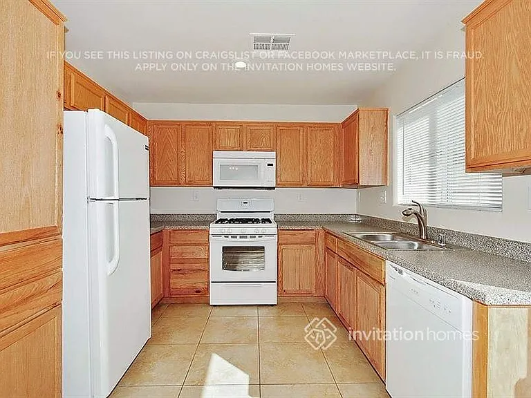 5961 Mahogany Mountain Dr — Photo 6
