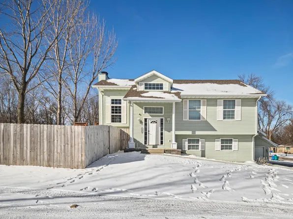 328 Glendale Pl, Owatonna, MN 55060