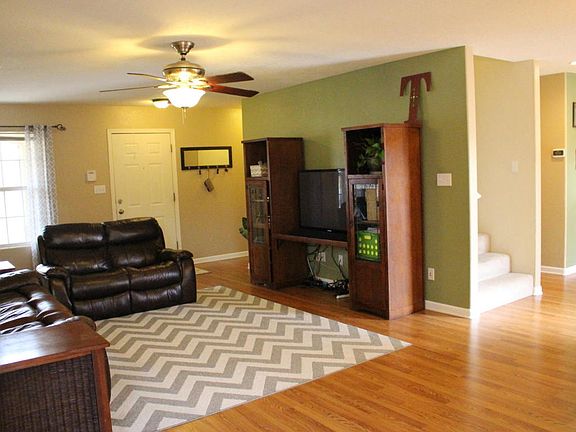 5th image of 7700 Woodstar Ave NW