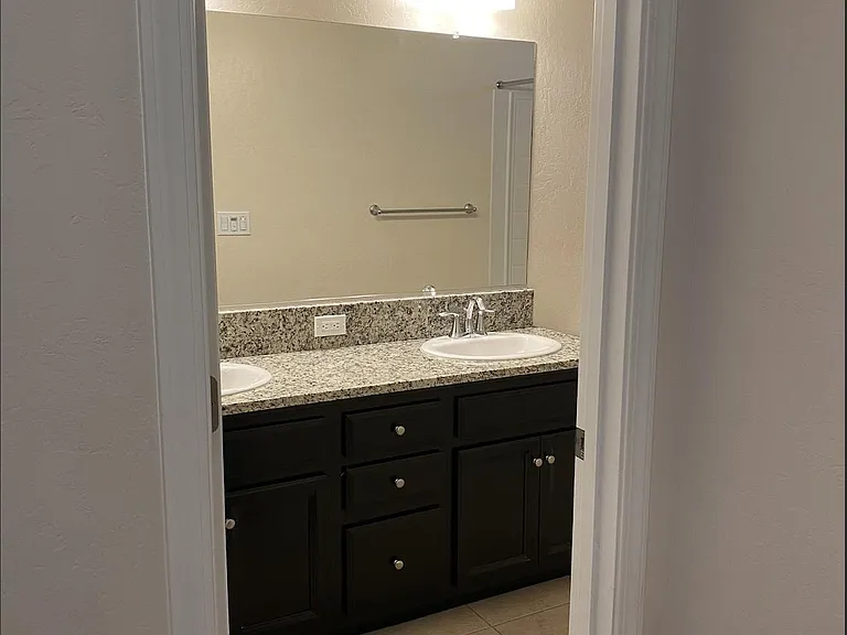 4029 Sierra Madre Ave — Photo 61