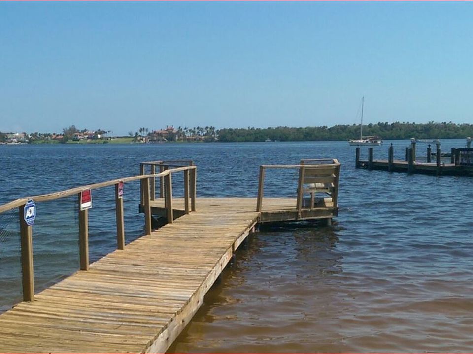1st image of 618 Lakeside Harbour