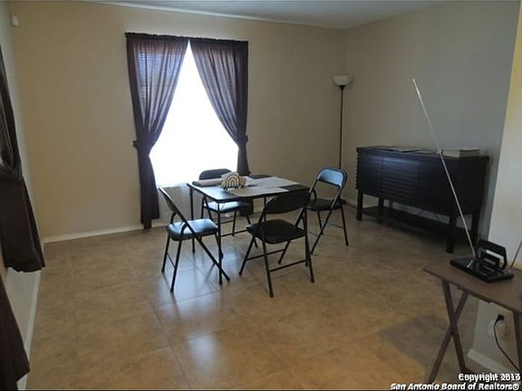 5th image of 2514 Worldland Dr