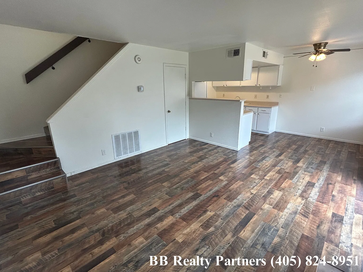3 bed, 1250 sqft, $1,625 — Photo 2