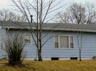 315 N Commercial St, Carson, IA 51525