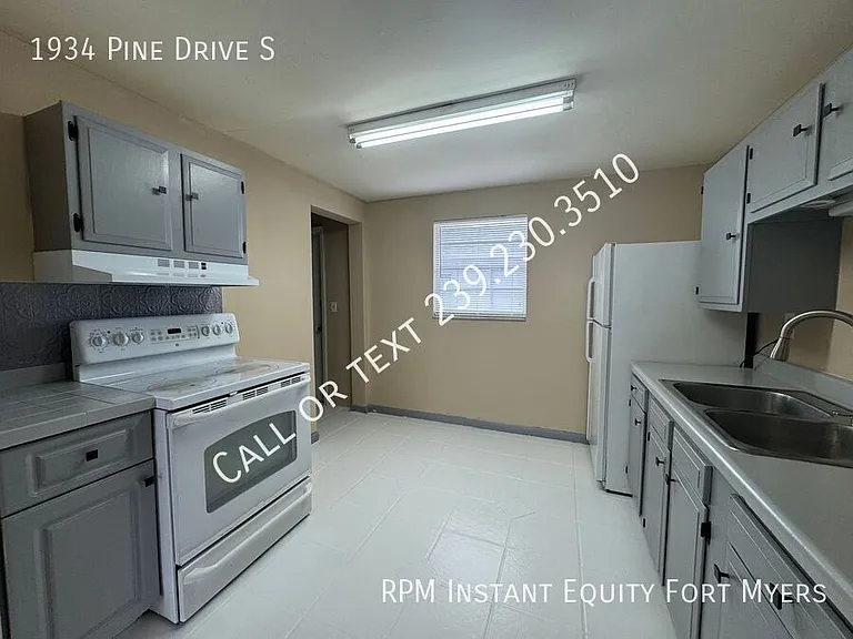 1934 S Pine Dr — Photo 6