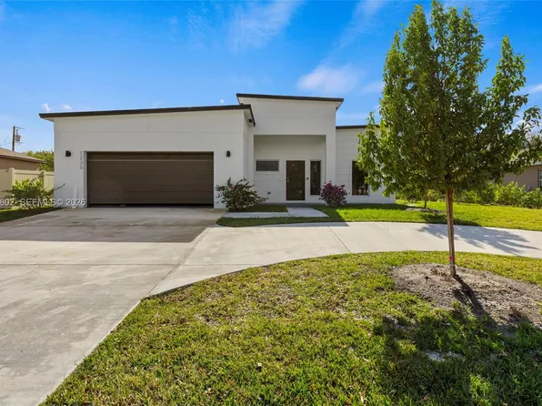 1230 SW Becker Rd, Port Saint Lucie, FL 34953