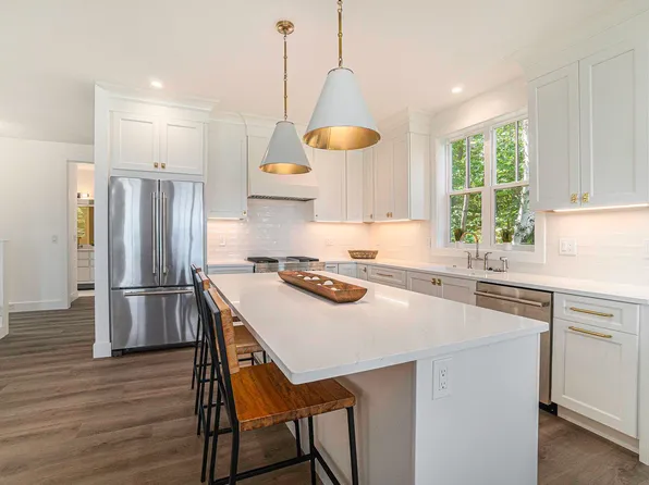 5430 Shoreline Dr #9, Benzonia, MI 49616