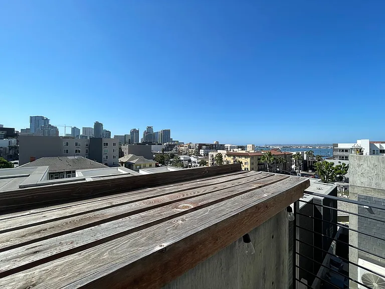 Contour Lofts — Photo 17